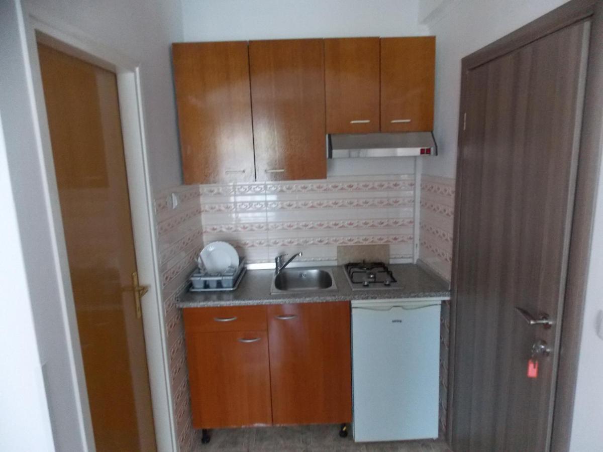 Hanifa Apartmani Rovigno Esterno foto